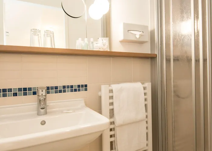Hotell Baurs Park 3*