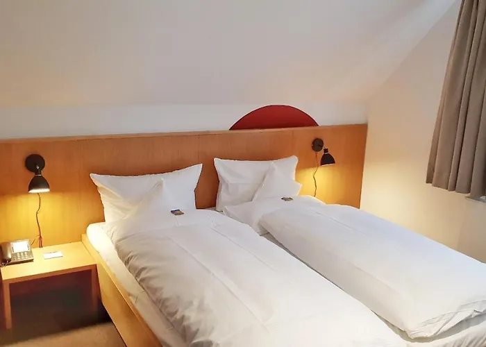 Hotell Baurs Park 3*